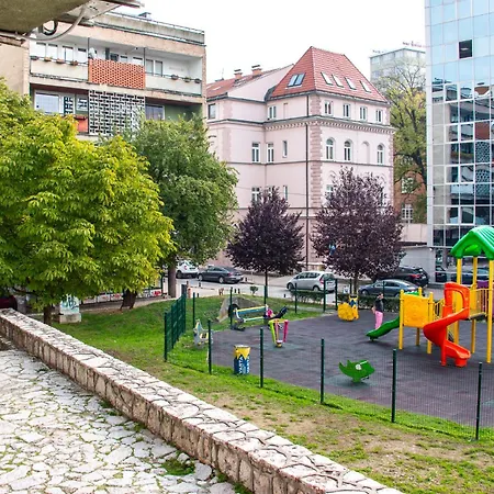 Apartment Dalmatinska Cheyf Retreat
